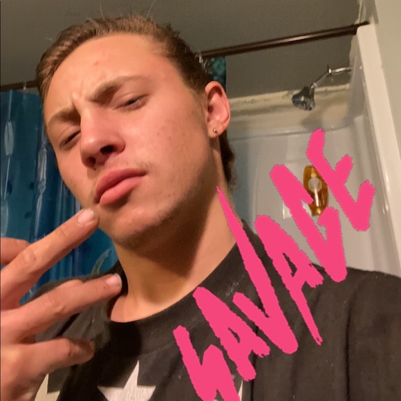 Meet your Posher, Louis - Picture 1 of 1